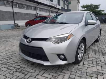 A picture of Toyota corolla 2014 LE
