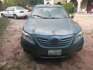 A picture of Toyota Camry 08 V6 engine