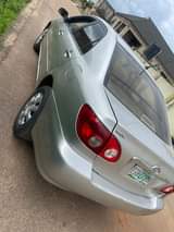 A picture of 2004 Toyota Corolla le