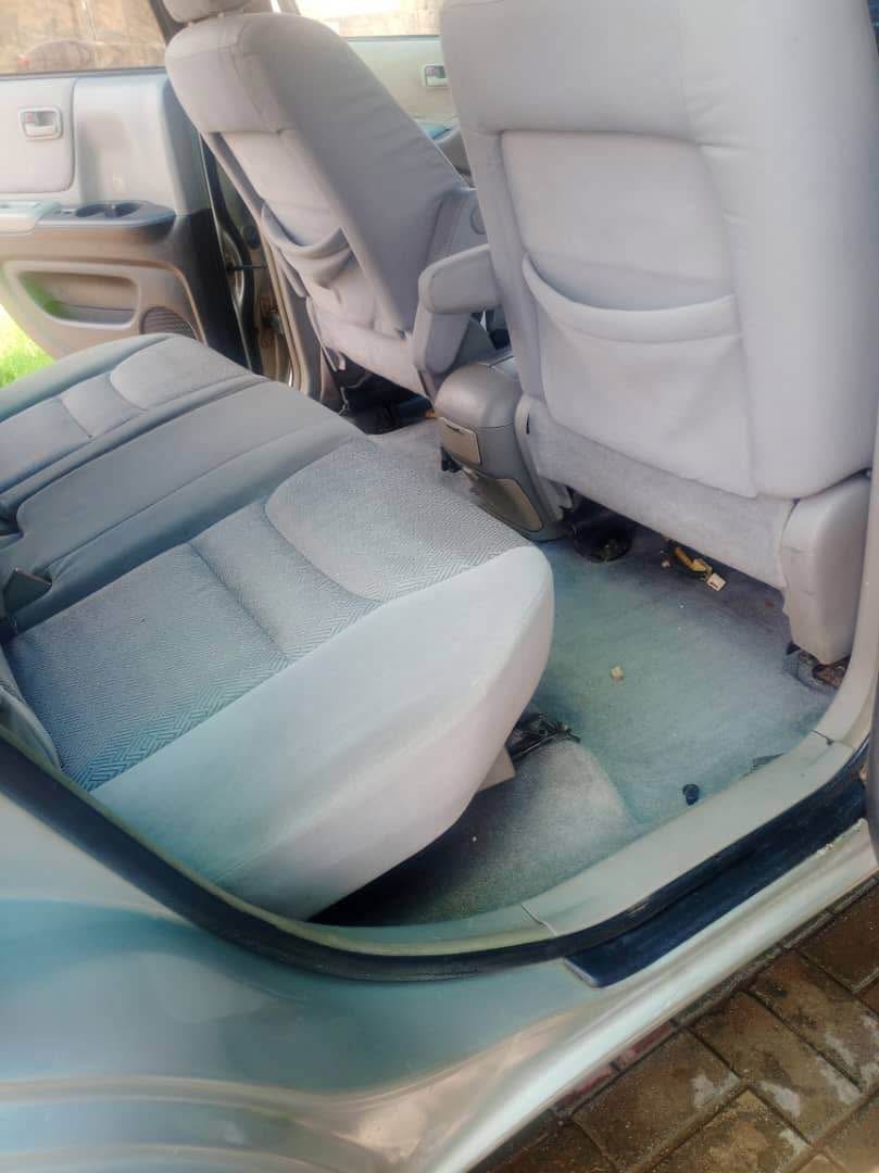 A picture of Toyota Highlander 2005 distress sales