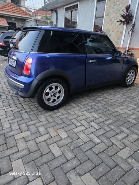 A picture of Mini Cooper