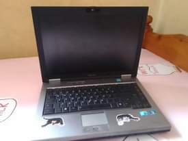 A picture of Laptop Toshiba Ram GB4 HDD GB250 haina kipendele chochote 0695447060
