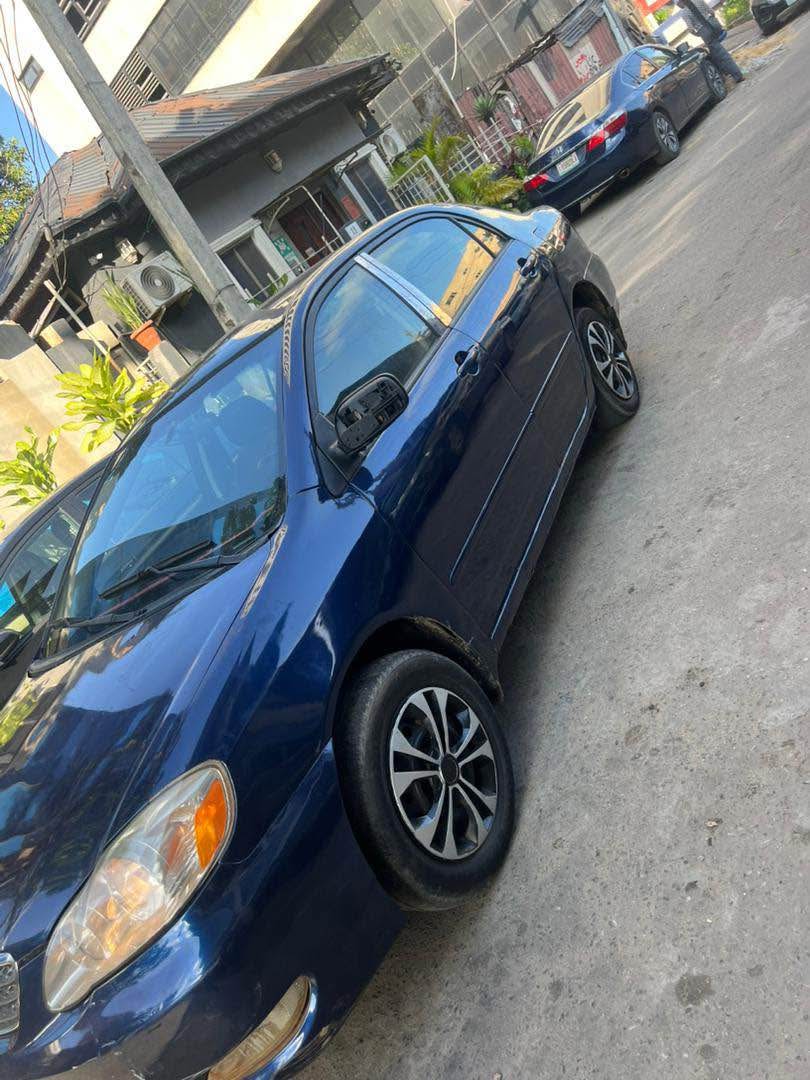 A picture of Very clean used 2004 Toyota Corolla 08102478038