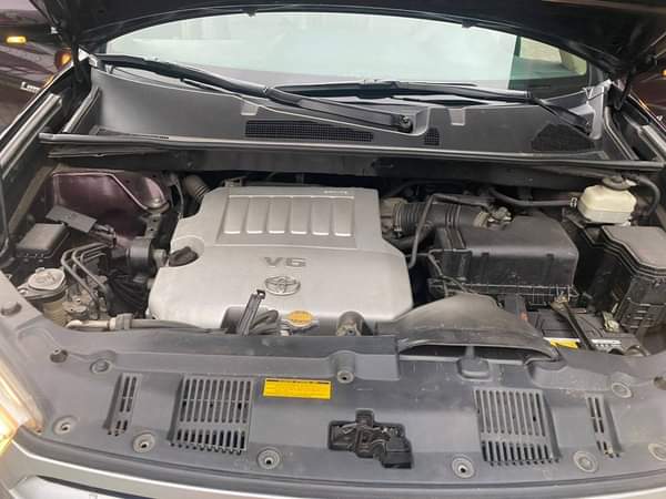 A picture of PARKZ AUTOS TOYOTA HIGHLANDER FULLEST OPTION 2013 MODEL UP FOR