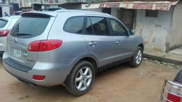 A picture of Hyundai Santa fe 2007