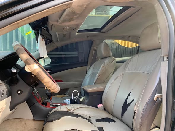A picture of Lexus Es350