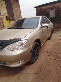 A picture of Toyota Camry LE 2005