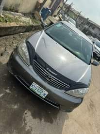 A picture of 2005 TOYOTA CAMRY