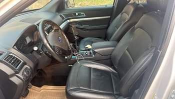 A picture of 2017 Ford Explorer full option Tokunbo 33m Location is Surulere