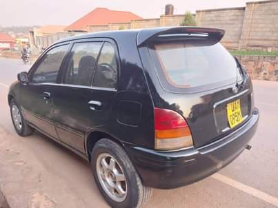 A picture of Toyota starlet 4door 6m