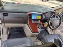 A picture of TOYOTA ALPHARD