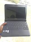 A picture of Nauza laptop Toshiba min intel Ram 2gb hdd 250gb procesor