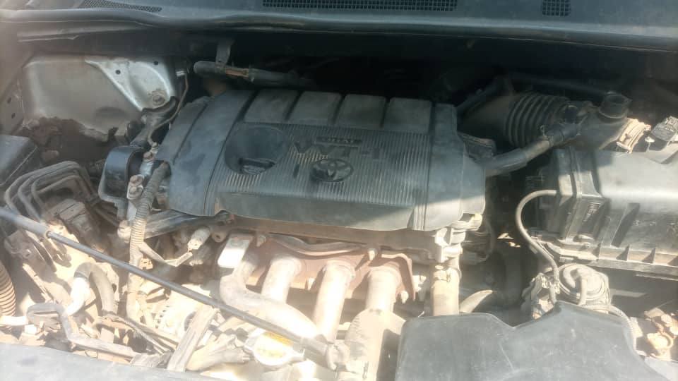 A picture of Toyota Highlander 013