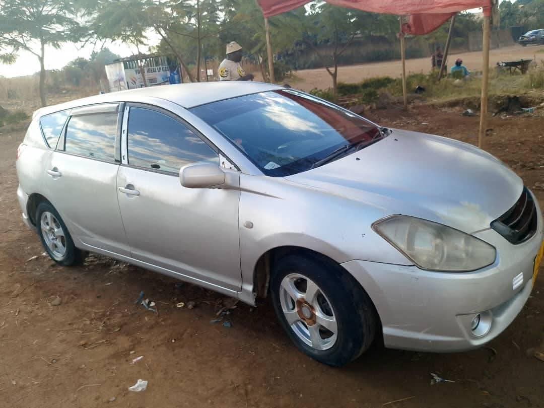 toyota caldina