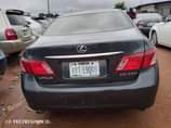 A picture of Highest grade pencil color Lexus ES 330 everything is intact