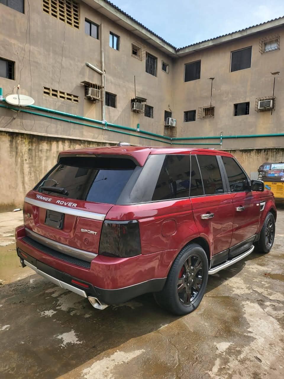 A picture of 2008 Range rover