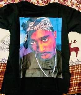 A picture of Jeans Tshrt