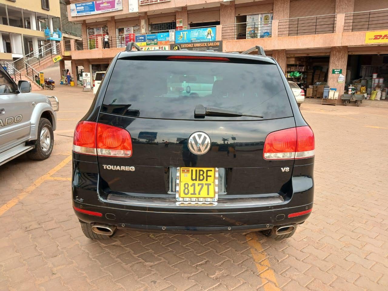 A picture of Vw tourage