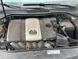 A picture of 2010 Volkswagen Passat with Untempered engine V4 engine AC chilling