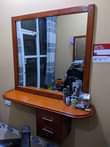A picture of Vioo Vya Saluni Kama Vilivyo 450k Vyote Viwil