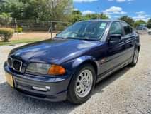 bmw 320i