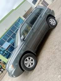 A picture of Toyota Highlander 2003 Belgium Standard Everything working perfectly fine Engine