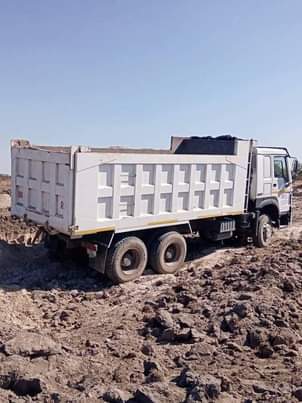 tipper truck