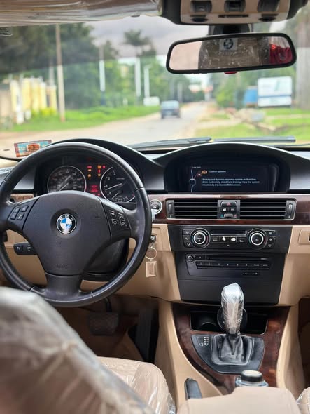 A picture of 2011 BMW Series 3