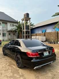 A picture of SMARTAUTOS BELGIUM GRADE E350 Mercedes 2015 model Engine very good