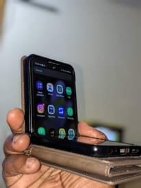 A picture of SAMSUNG Z FLIP 4 5G