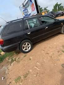 A picture of Nissan Primeria wagon