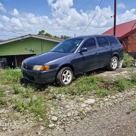 nissan ad wagon