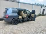 A picture of Toyota Highlander 2006 model