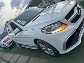A picture of 2018 Mercedes Benz GLE 350