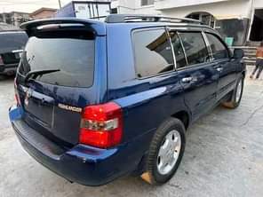 A picture of REGISTERED 2005 TOYOTA HIGHLANDER Still in Immaculate condition Genuine documents