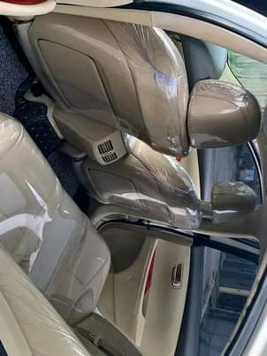 A picture of Lexus ES350