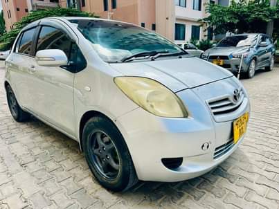 A picture of TOYOTA VITZ