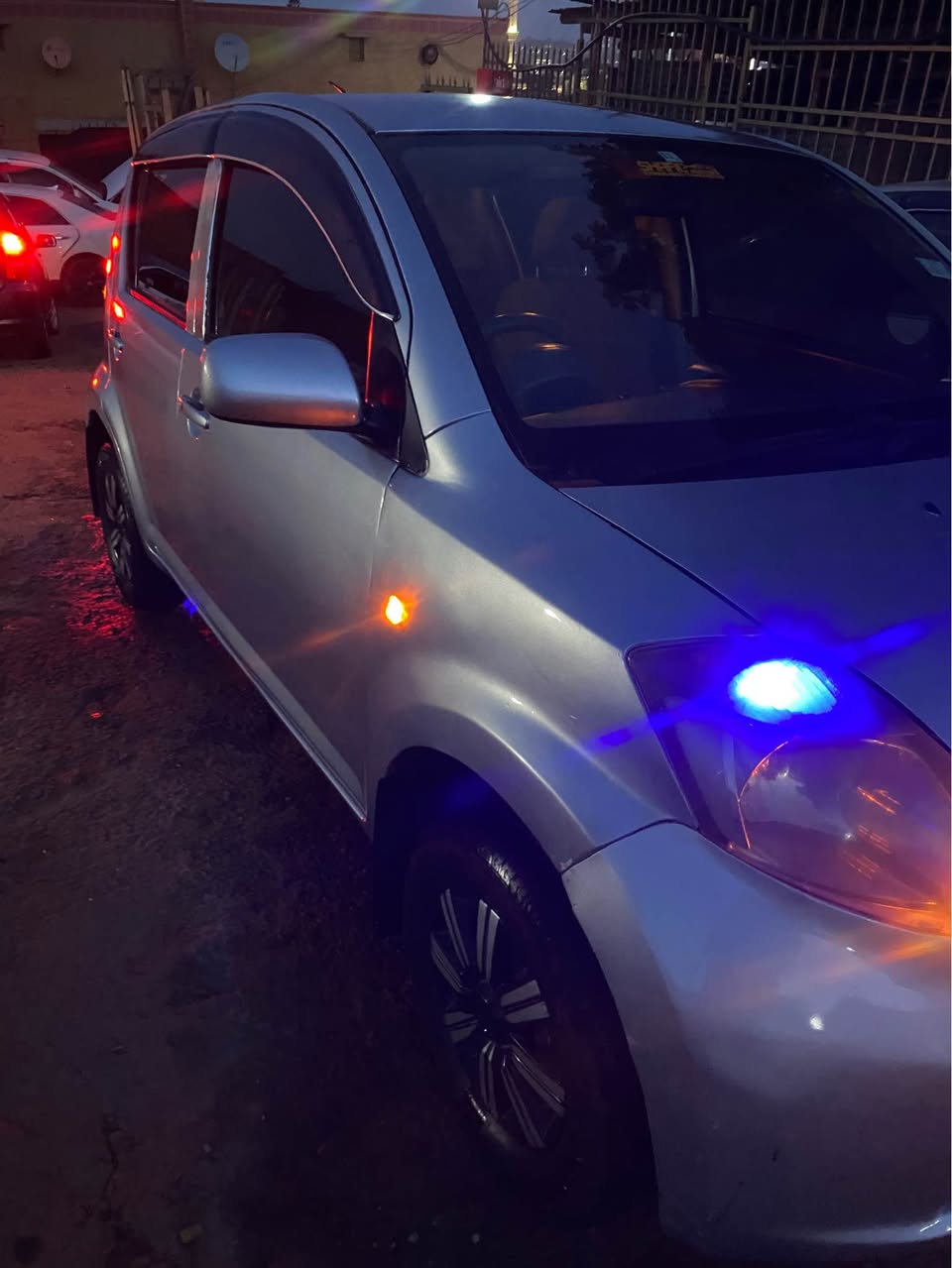 A picture of Car