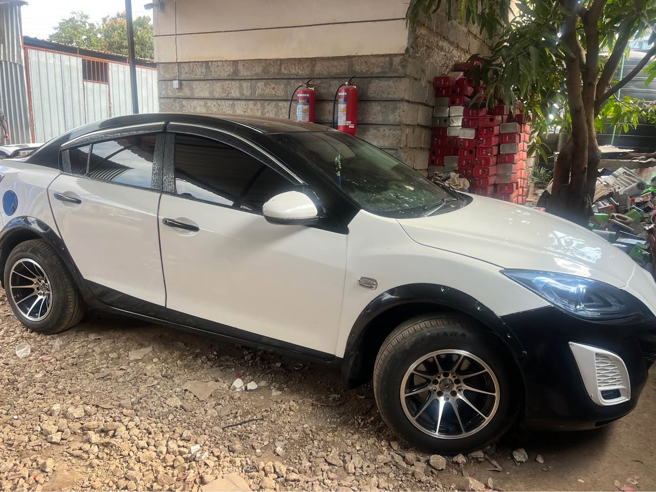 mazda axela