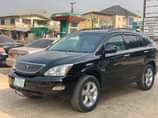 A picture of Lexus RX 350