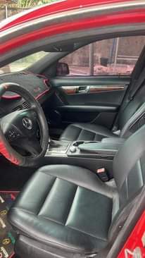 A picture of MERCEDES C300