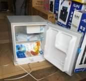 A picture of Fridge single door
