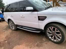 A picture of Range rover...2012... diesel....in excellent condition... .... Selling price....38m...now.. ... Call
