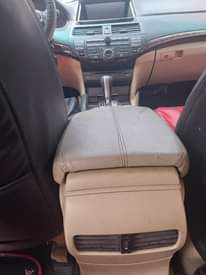 A picture of Honda crosstour 2011 call 09074495923