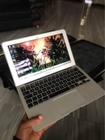 A picture of MacBook air 2011