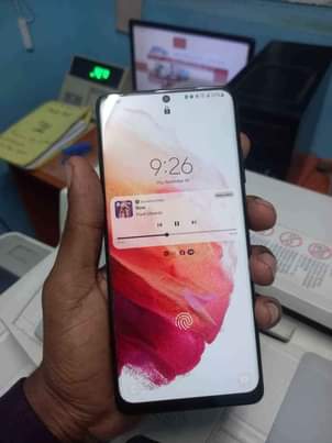 samsung s21