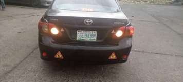 A picture of Manual Transmission Partially painted Toyota Corolla Engine and gear is