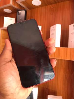 A picture of IPhone XR