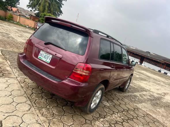 A picture of 2003 Toyota Highlander for sale
