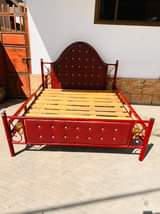 A picture of Nauza kitanda 5 6 Bei 230 bed sofa vyote nipige